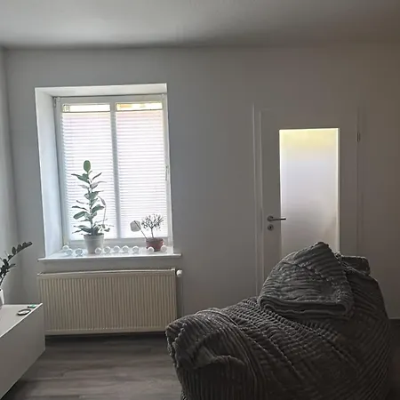 Wohnzimmer Fuer Zwei Personen Ich Vermiete Nur Wohnzimmer Ich Bin Vor Ort Oder Auch Nicht * Rostock